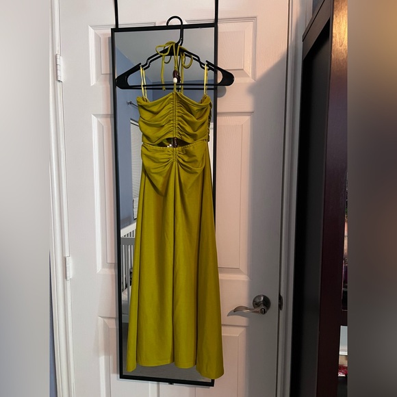 Zara Dresses & Skirts - Zara Midi Dress